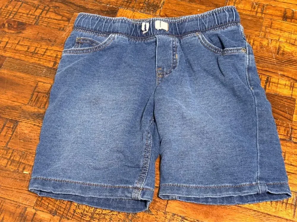 Carter’s Blue Denim Pull On Shorts Boy Toddler 5T 5A